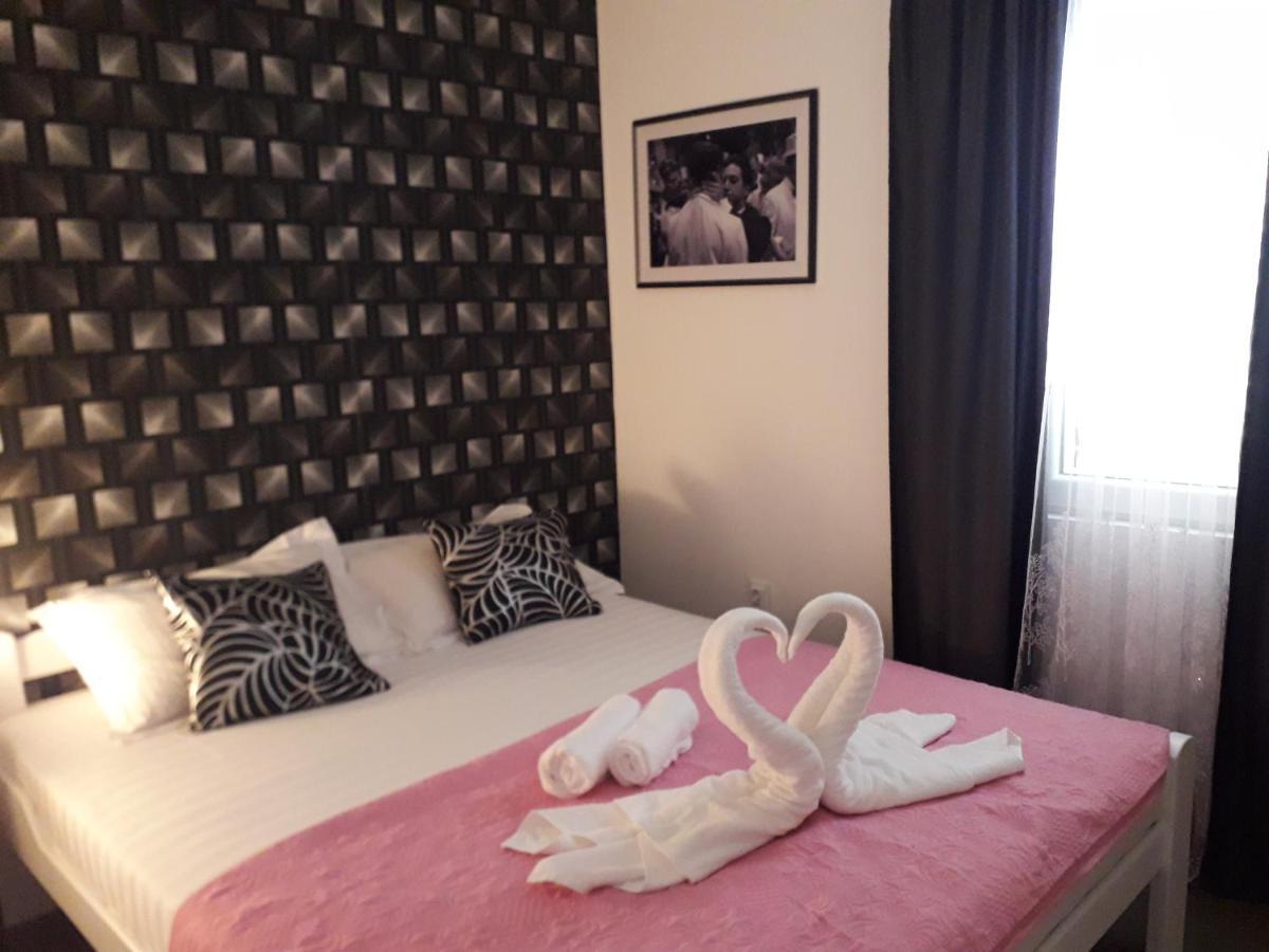 Ana Apartmani Ilha Ilha Sveti Stefan Exterior foto