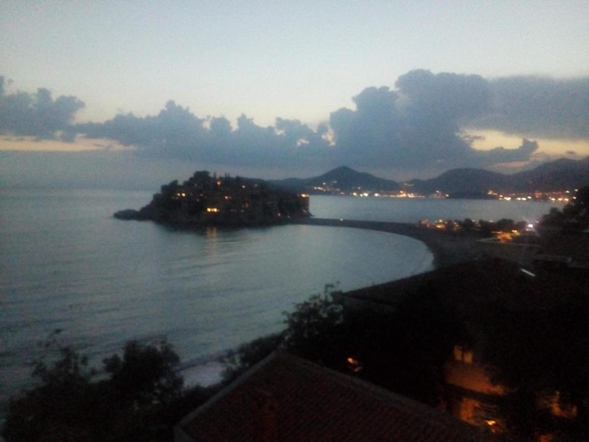 Ana Apartmani Ilha Ilha Sveti Stefan Exterior foto